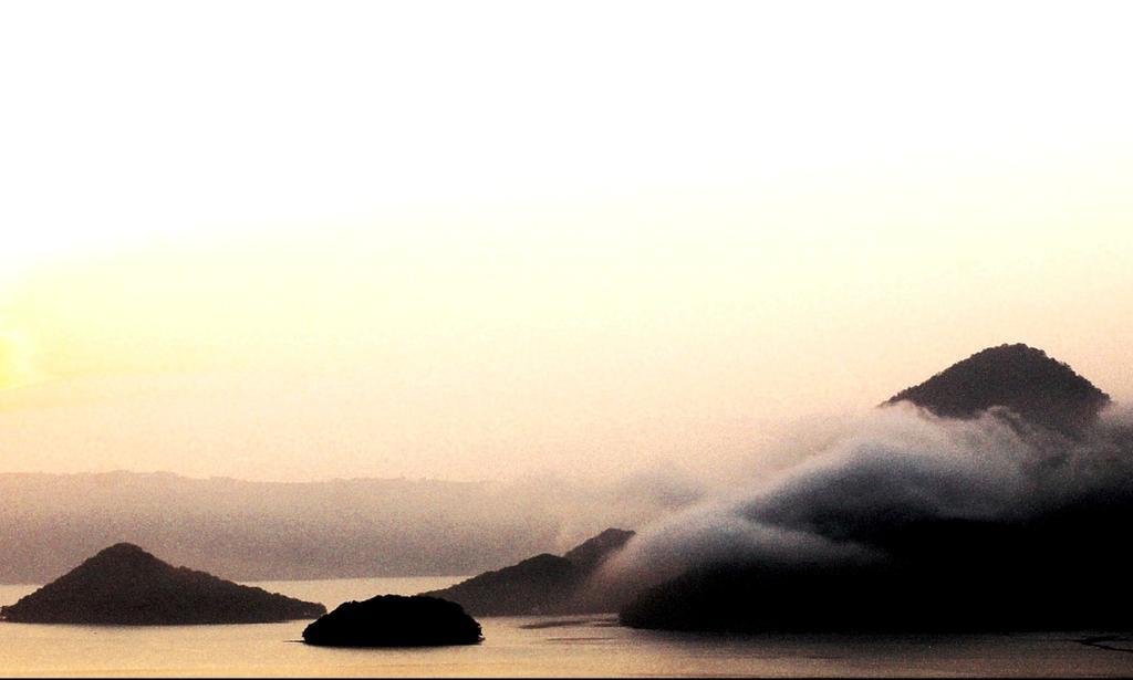 ホテル中の島別館 Sobetsu Extérieur photo